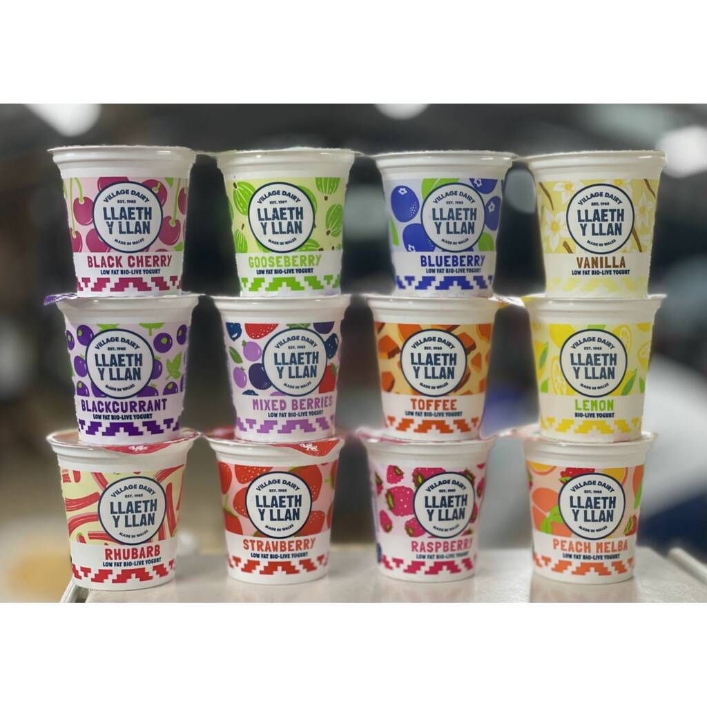 Small Pots of Flavoured Yoghurt