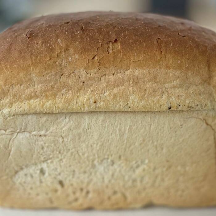 Idris Café - Large White Loaf