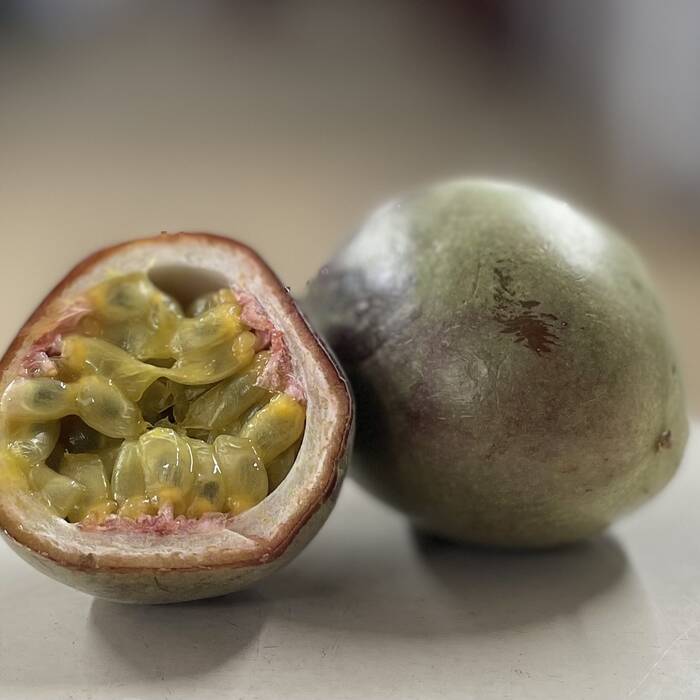 Passion Fruit (each)