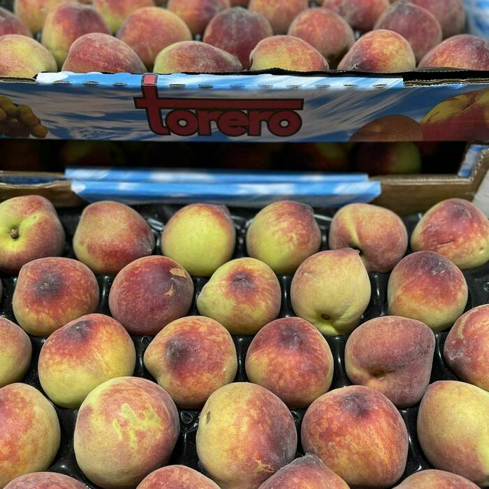Peaches (each)